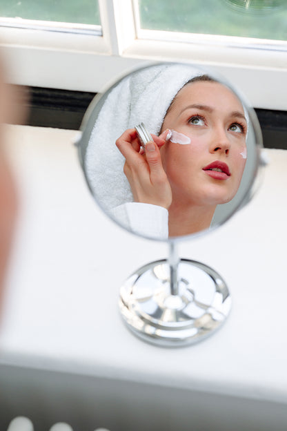 Evoke Awaken Brightening Eye Gel